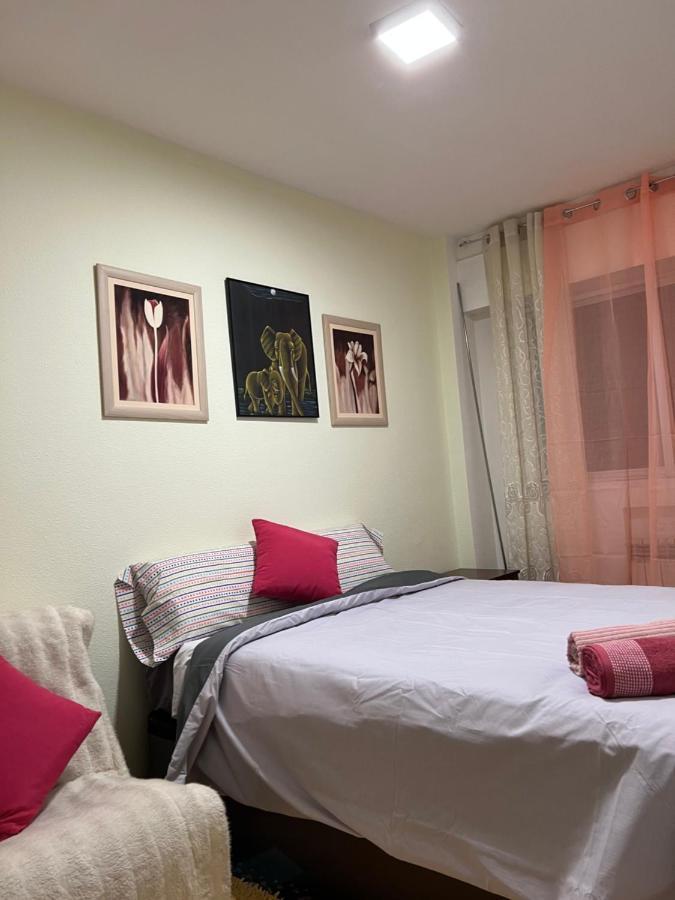 Aparment Legazpi Apartment Madrid Exterior photo